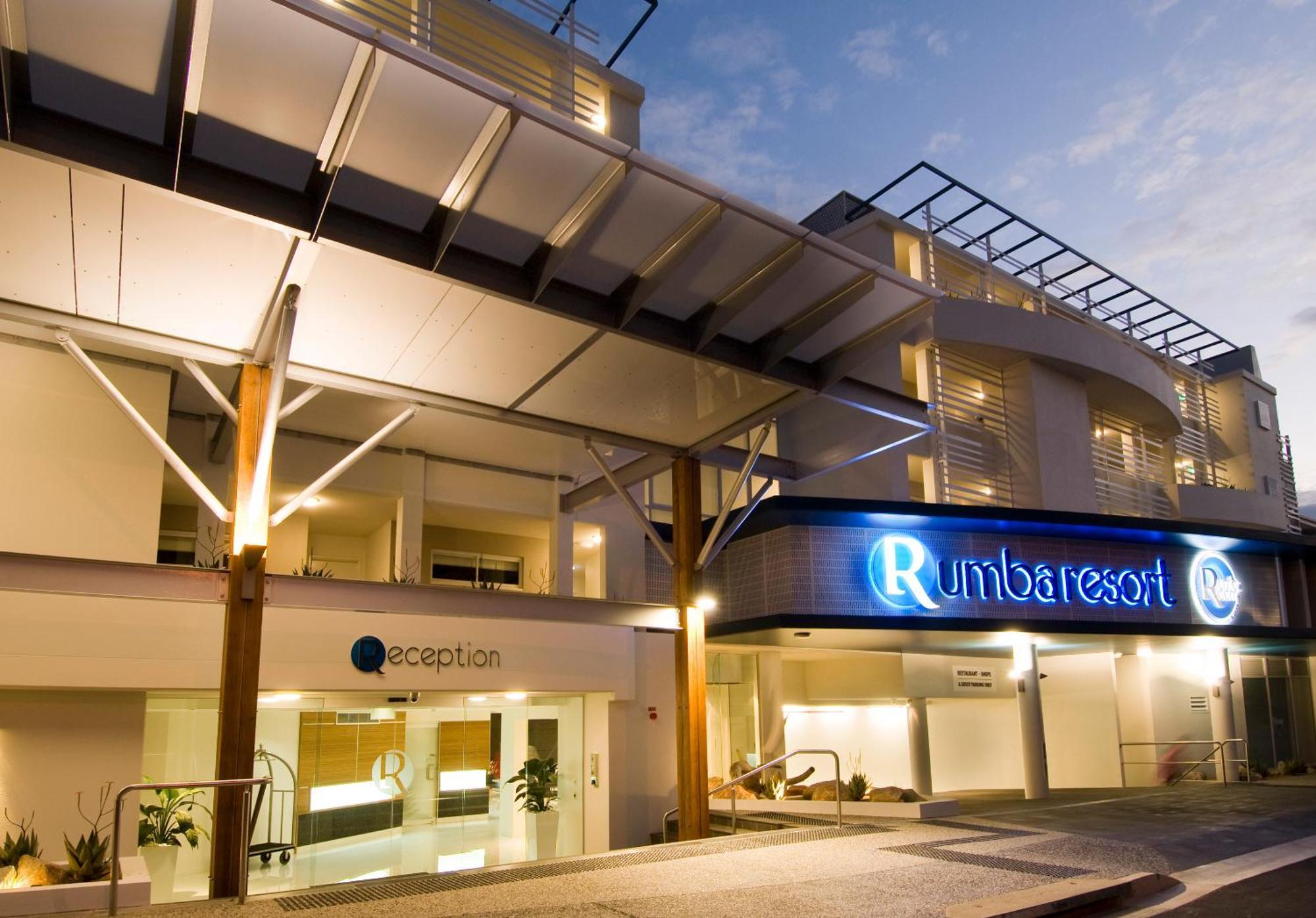 منتجع شاطيء رومبا كالوندرا المظهر الخارجي الصورة The hotel's entrance