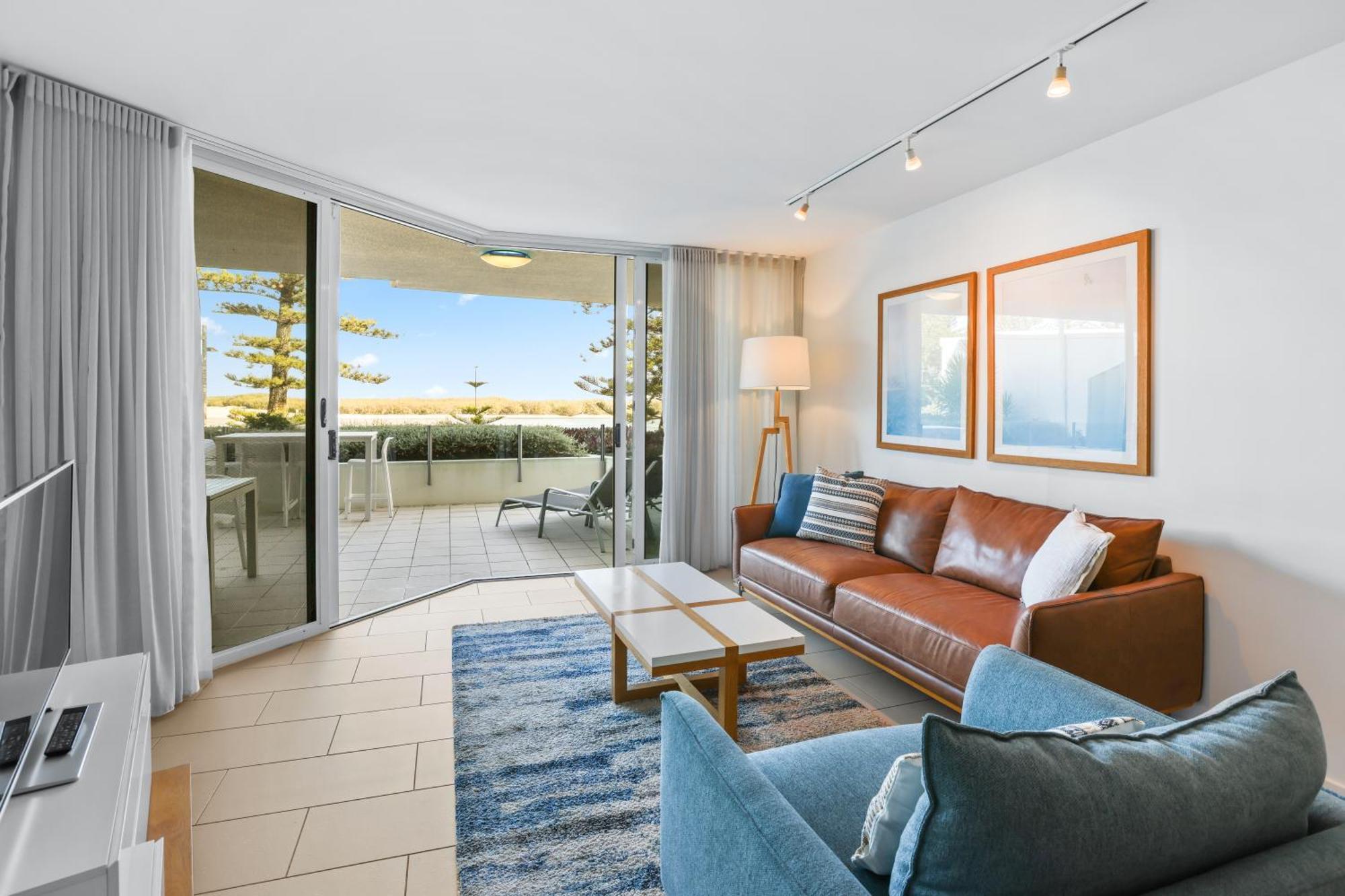 منتجع شاطيء رومبا كالوندرا المظهر الخارجي الصورة Living room
